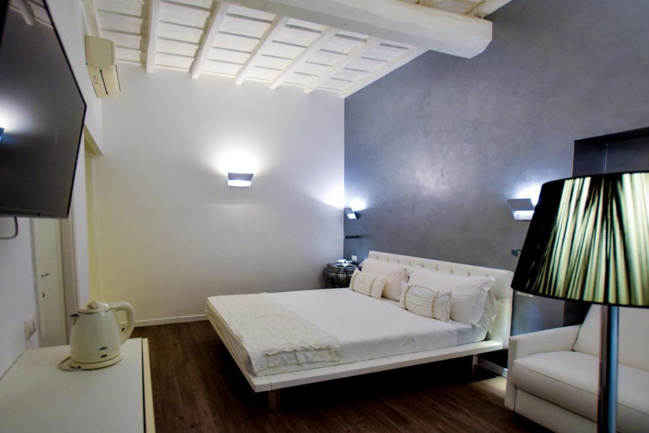 Navona Secret Stay Guest House ローマ エクステリア 写真