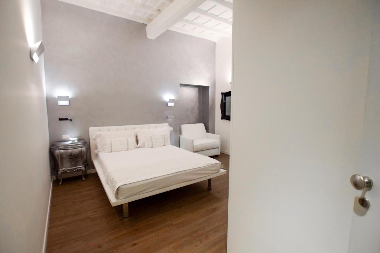 Navona Secret Stay Guest House ローマ エクステリア 写真