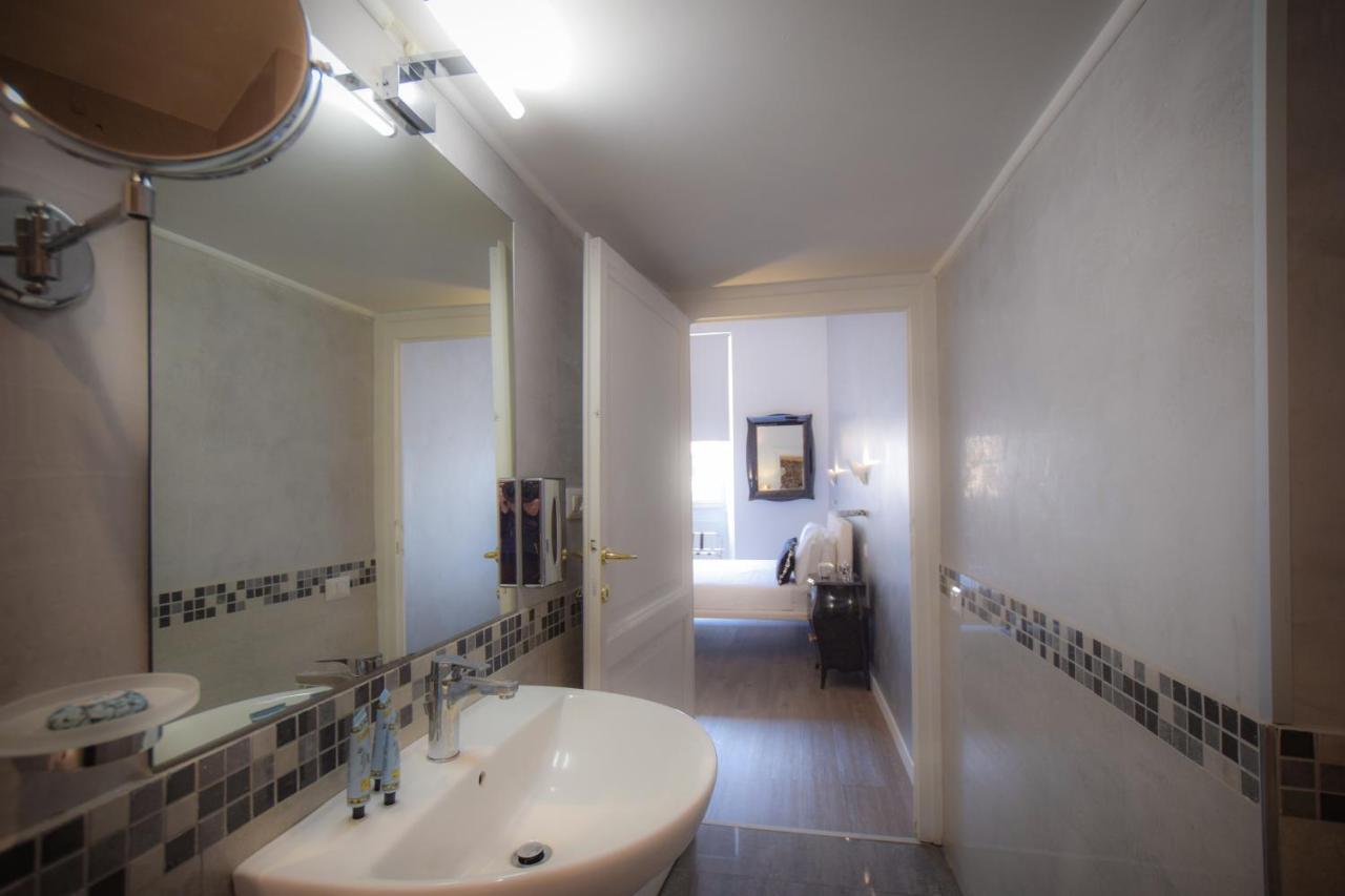 Navona Secret Stay Guest House ローマ エクステリア 写真