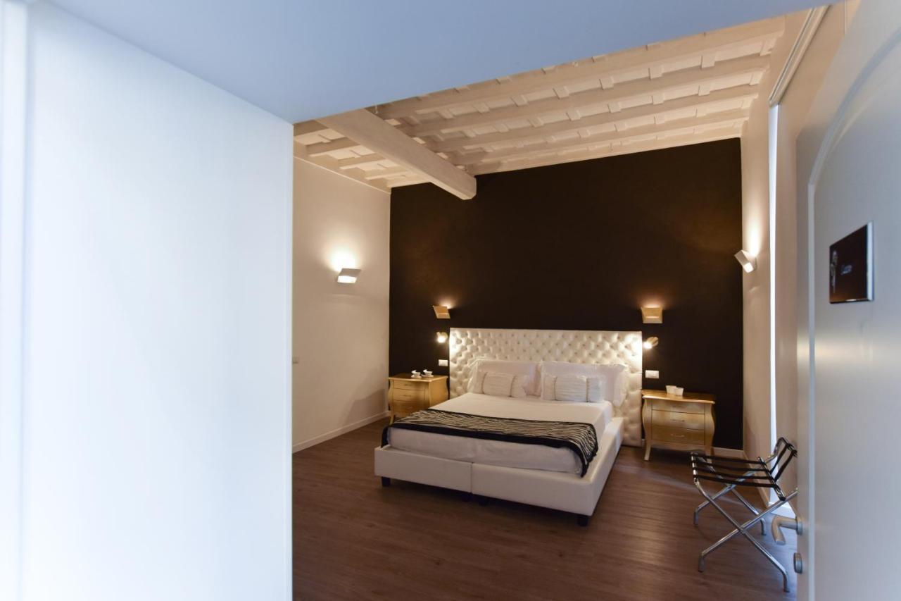 Navona Secret Stay Guest House ローマ エクステリア 写真