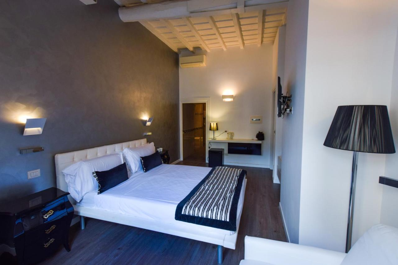 Navona Secret Stay Guest House ローマ エクステリア 写真