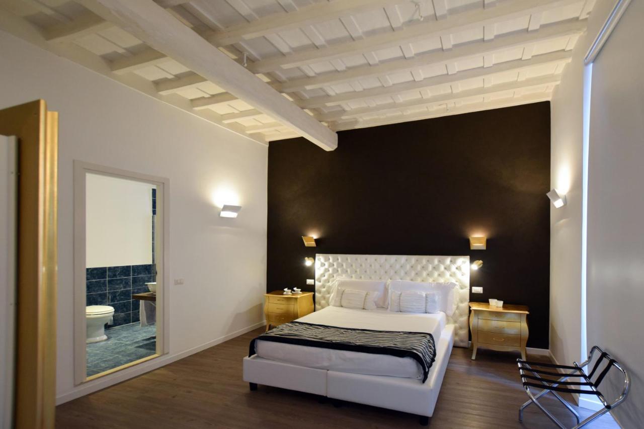 Navona Secret Stay Guest House ローマ エクステリア 写真