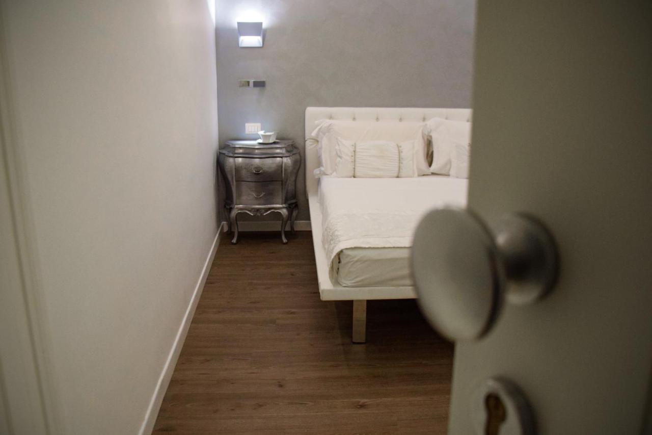 Navona Secret Stay Guest House ローマ エクステリア 写真