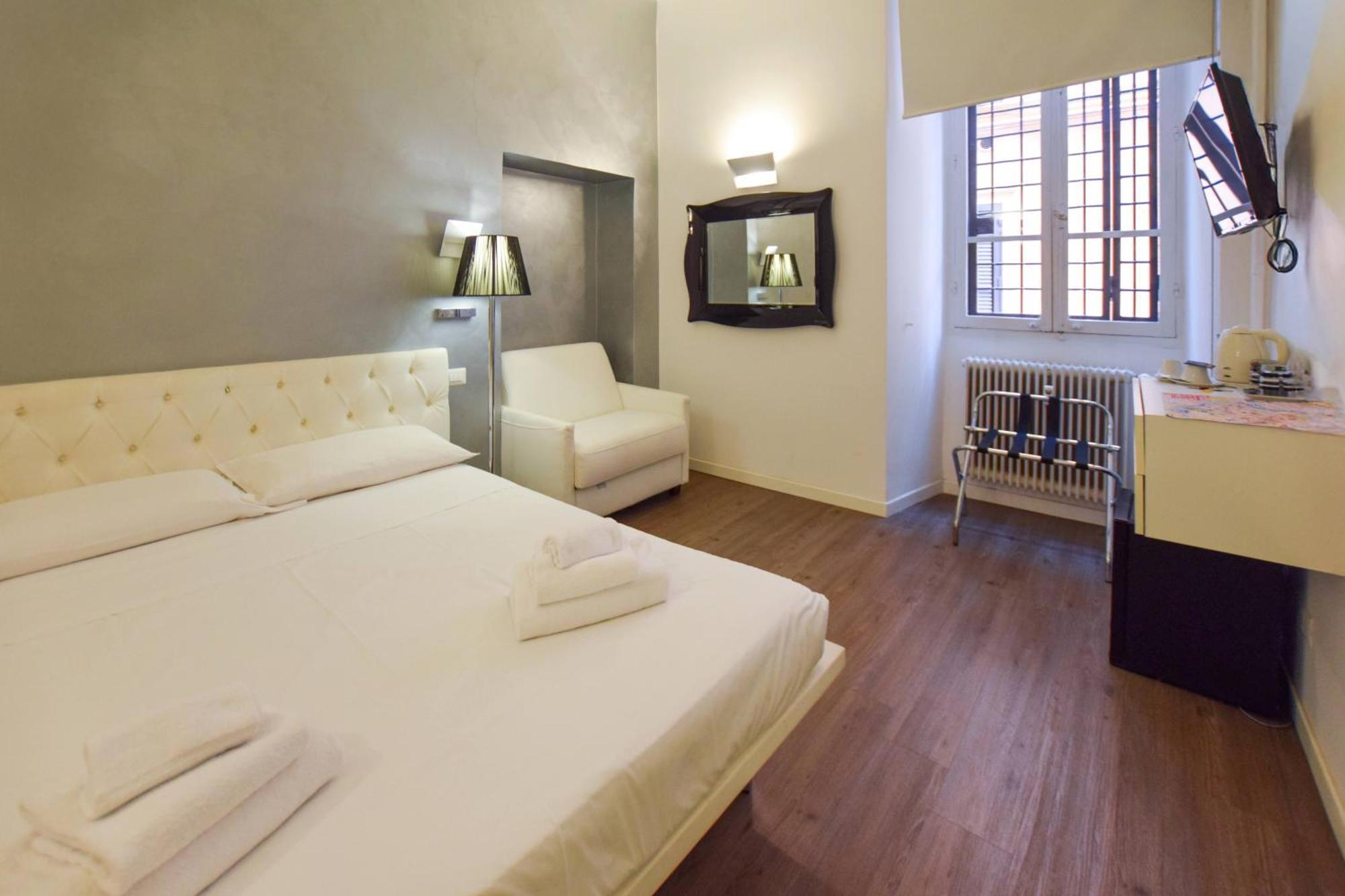 Navona Secret Stay Guest House ローマ エクステリア 写真