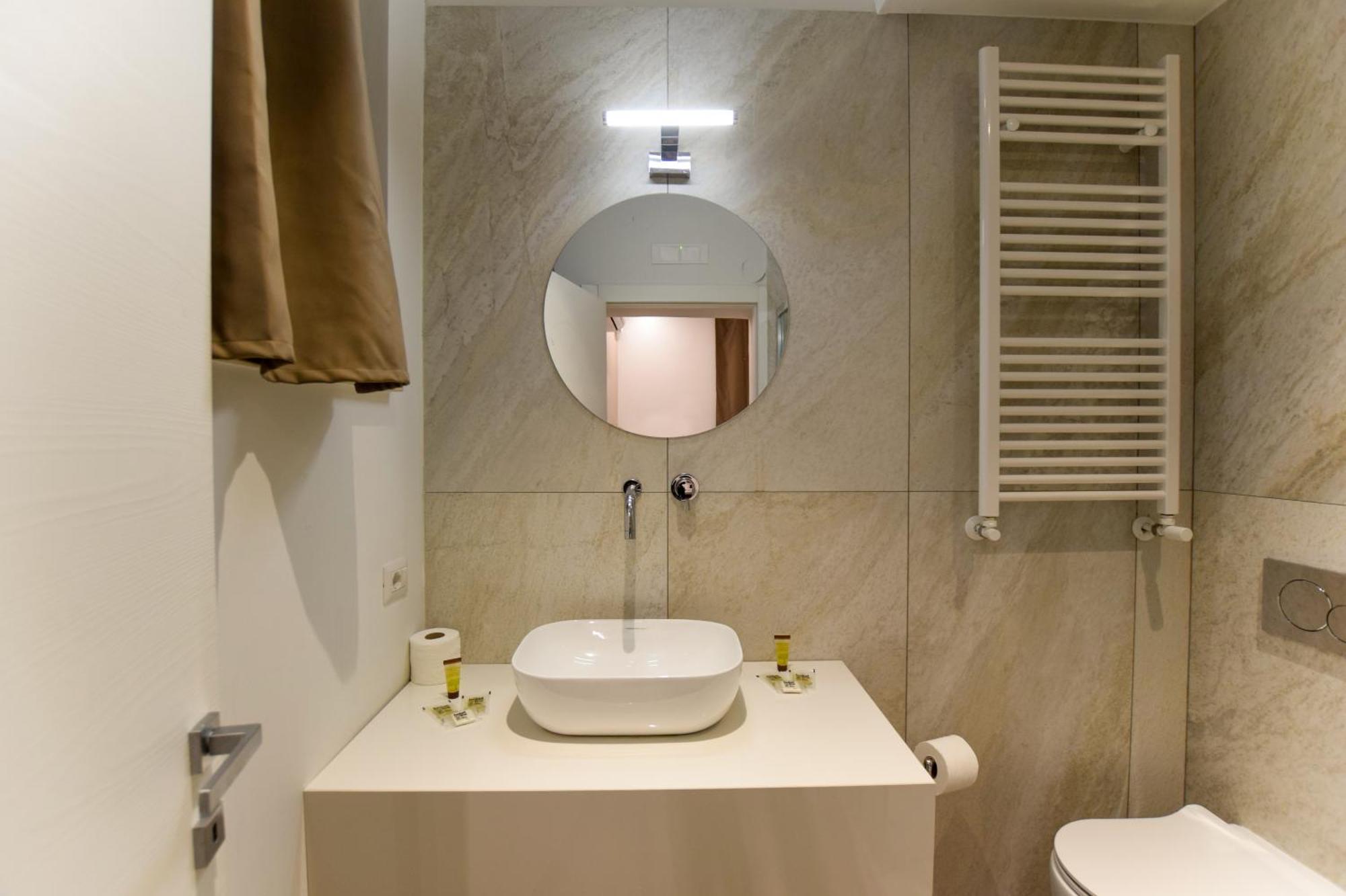 Navona Secret Stay Guest House ローマ エクステリア 写真