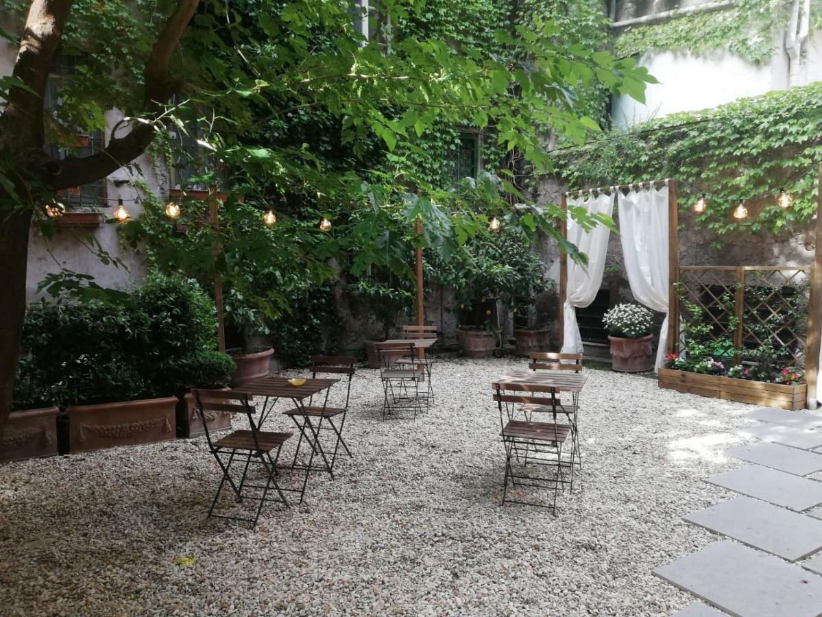 Navona Secret Stay Guest House ローマ エクステリア 写真